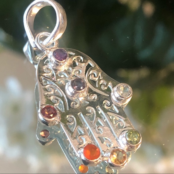 Hamsa evil eye chakra sterling silver pendant - Picture 3 of 5